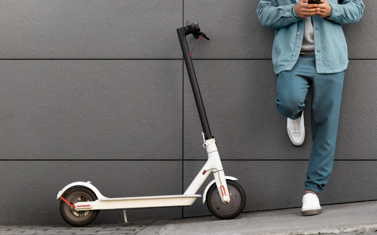 Top Electric Scooters for Urban Commuters